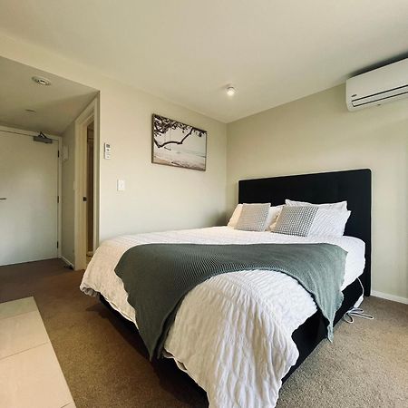 Queenstown Studio - 5Mins To Airport - Aircond - Free Wifi - Walk To Centre Экстерьер фото