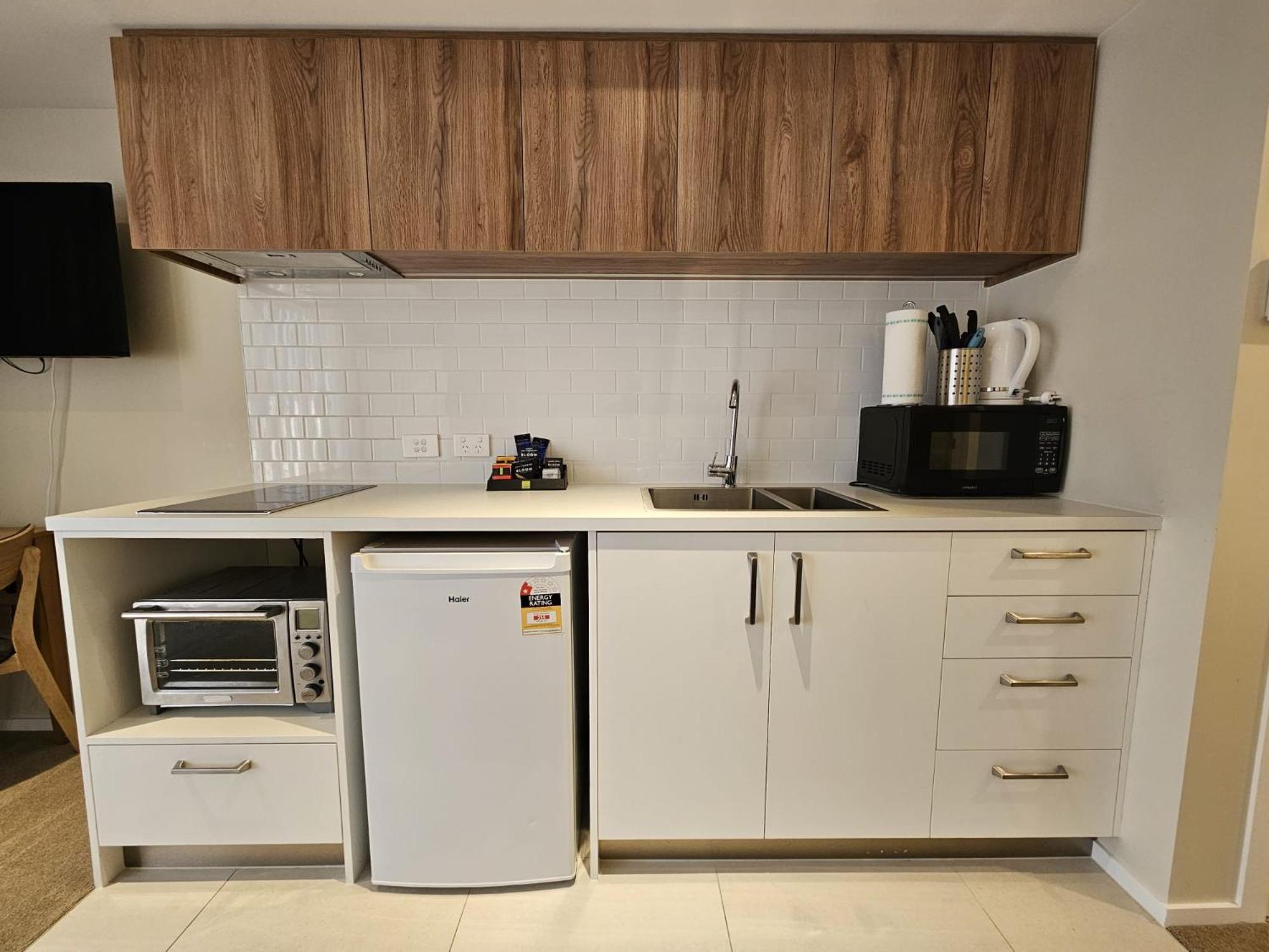 Queenstown Studio - 5Mins To Airport - Aircond - Free Wifi - Walk To Centre Экстерьер фото