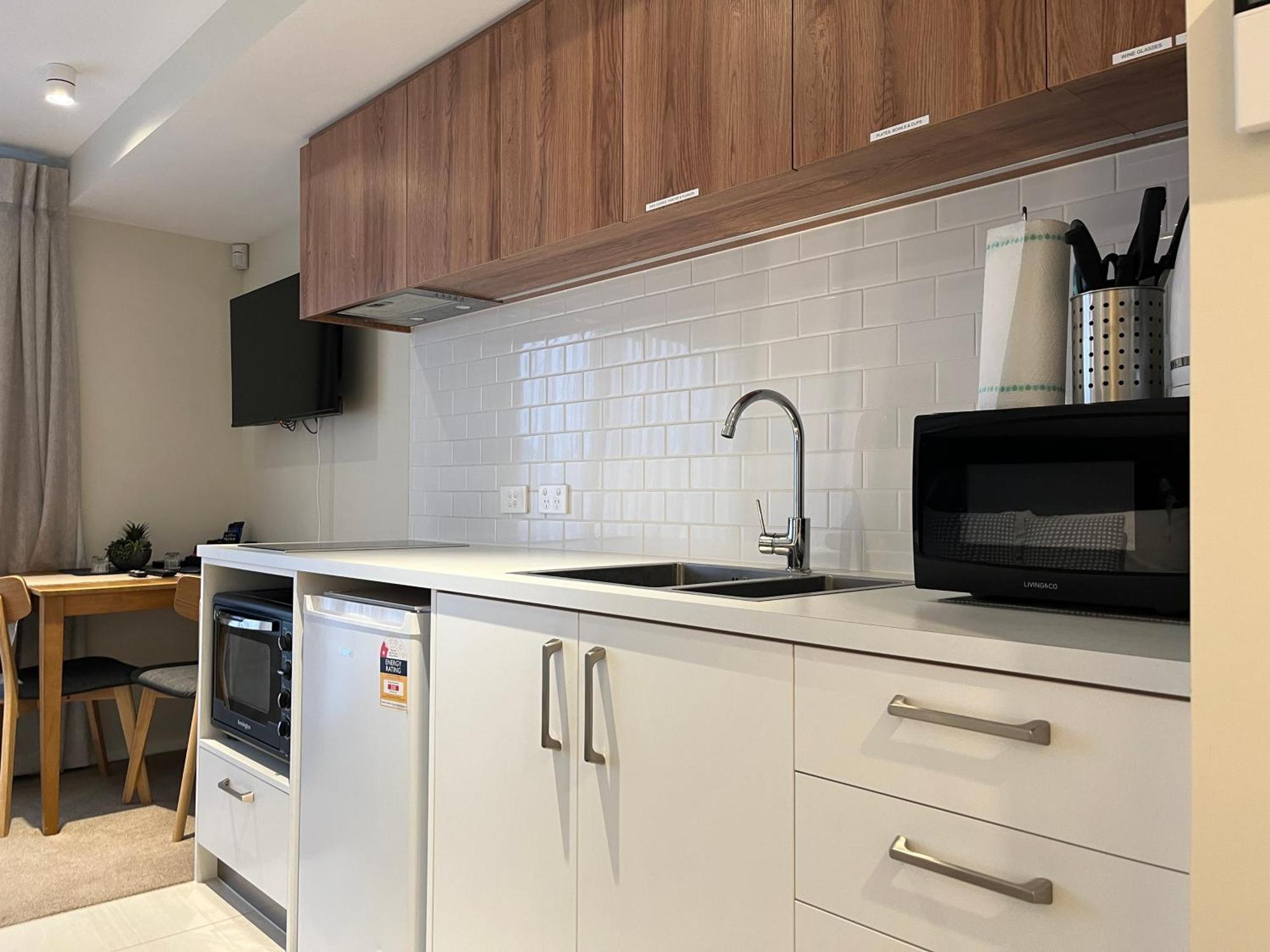 Queenstown Studio - 5Mins To Airport - Aircond - Free Wifi - Walk To Centre Экстерьер фото